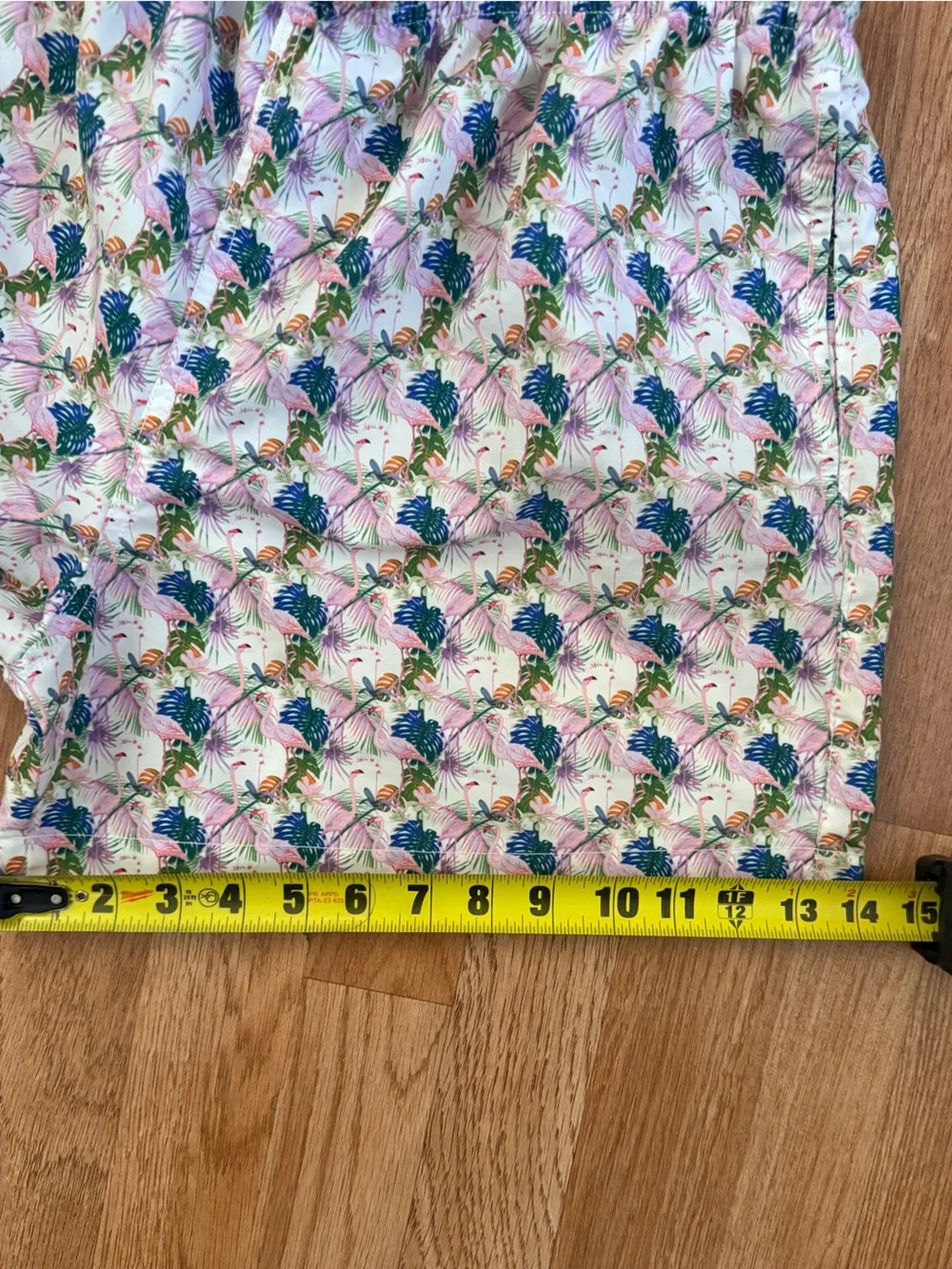 Happy Hour Tropical Flamingos Shorts Size XL